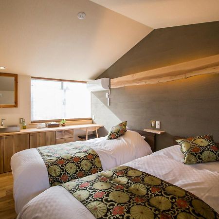 Shioriya Hotel Нагано Екстериор снимка